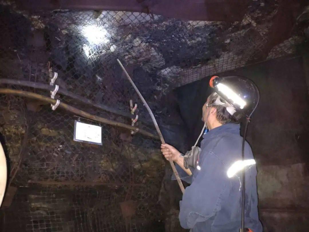 山西省应急管理厅精准指导服务 有效防范化解煤矿顶板重大风险